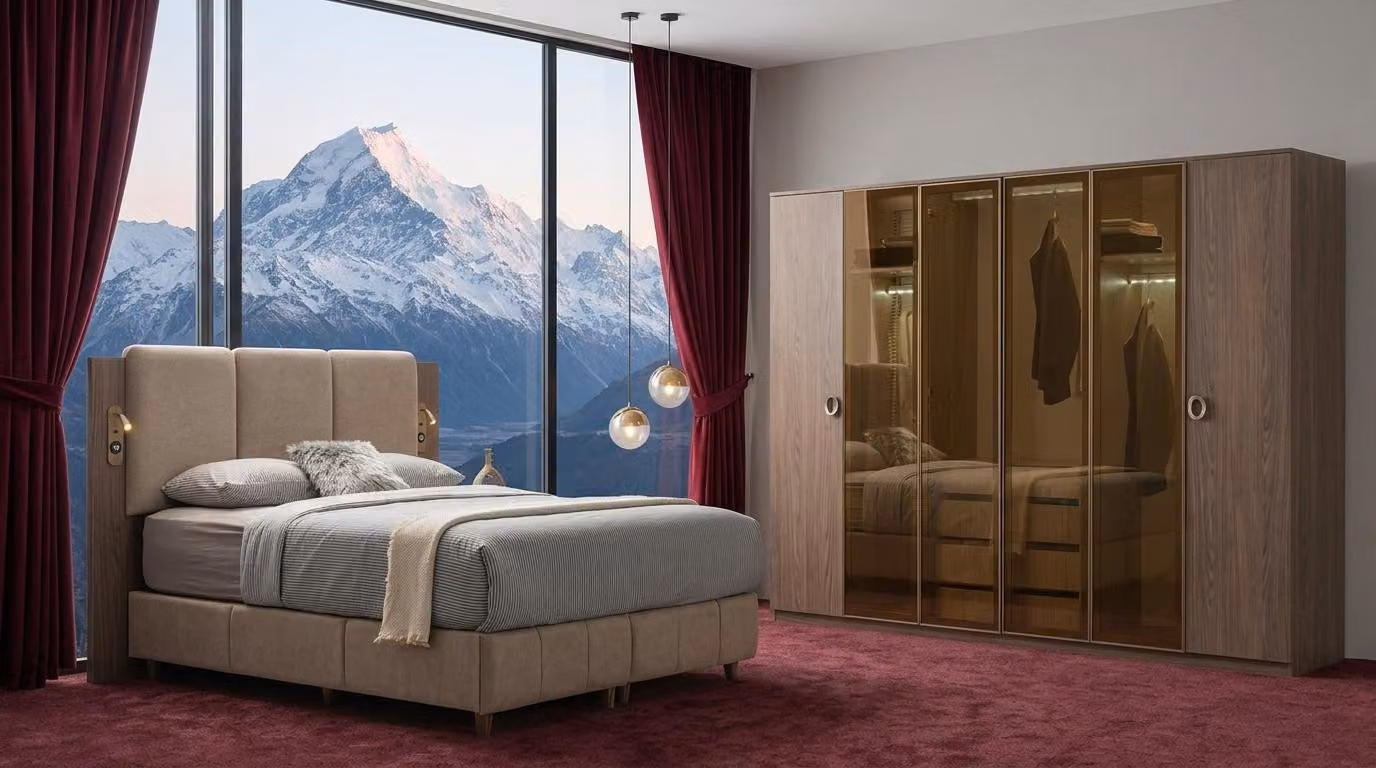 Elegante set per camera da letto: letto beige, armadio e tessuti