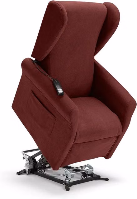 Poltrona relax elettrica PISA MADE IN ITALY per anziani e disabili, 2 motori, 4 ruote, reclinazione e alzapersona, Tessuto Antimacchia, colore Bordeaux