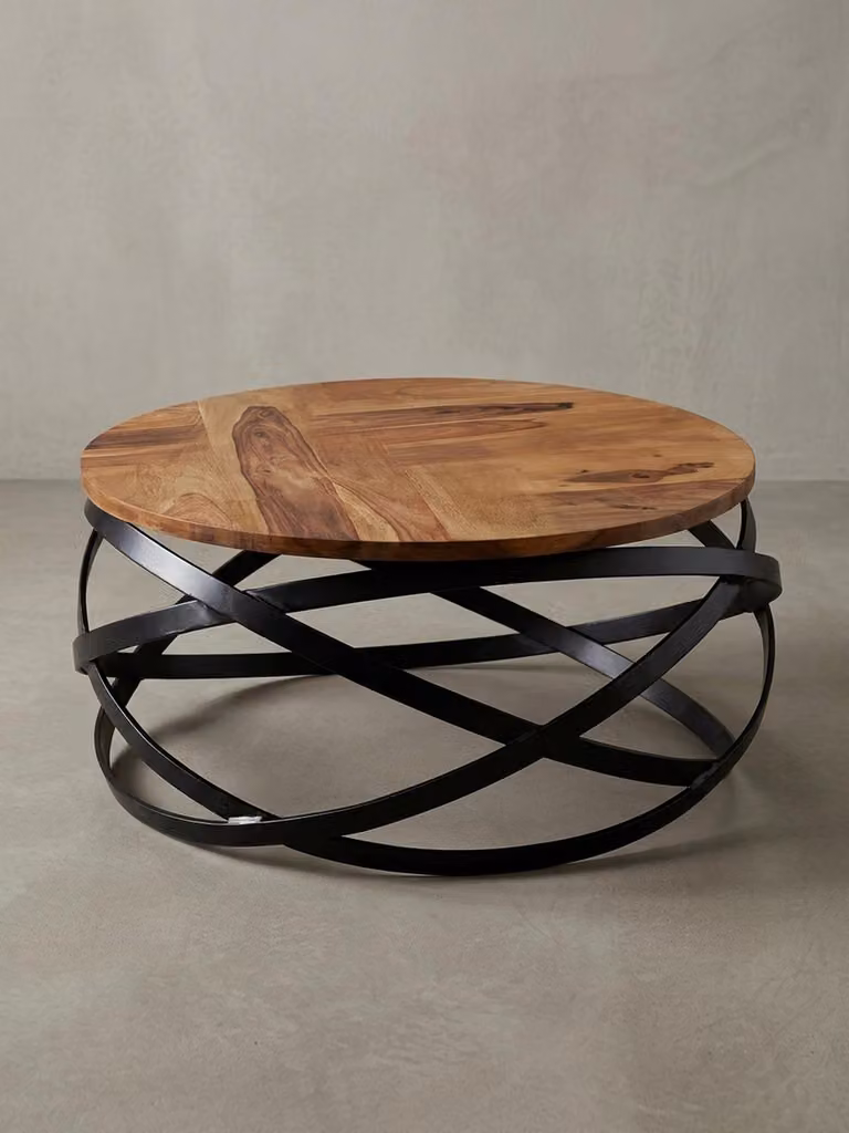 Tavolino industriale con piano in legno massiccio e struttura in metallo, per un soggiorno moderno, completamente assemblato. 60x60x30 cm | Kadima Design