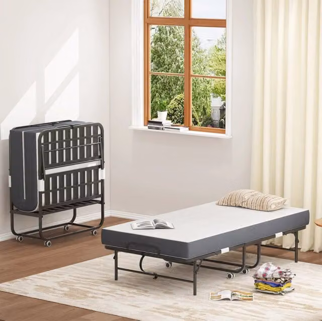 Letto pieghevole su ruote con materasso in memory foam e struttura in metallo; nero