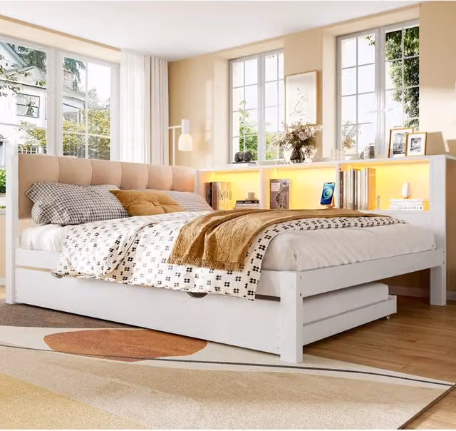 Letto estraibile 140x200 cm con LED; USB e ripiani in legno di pino e MDF bianco