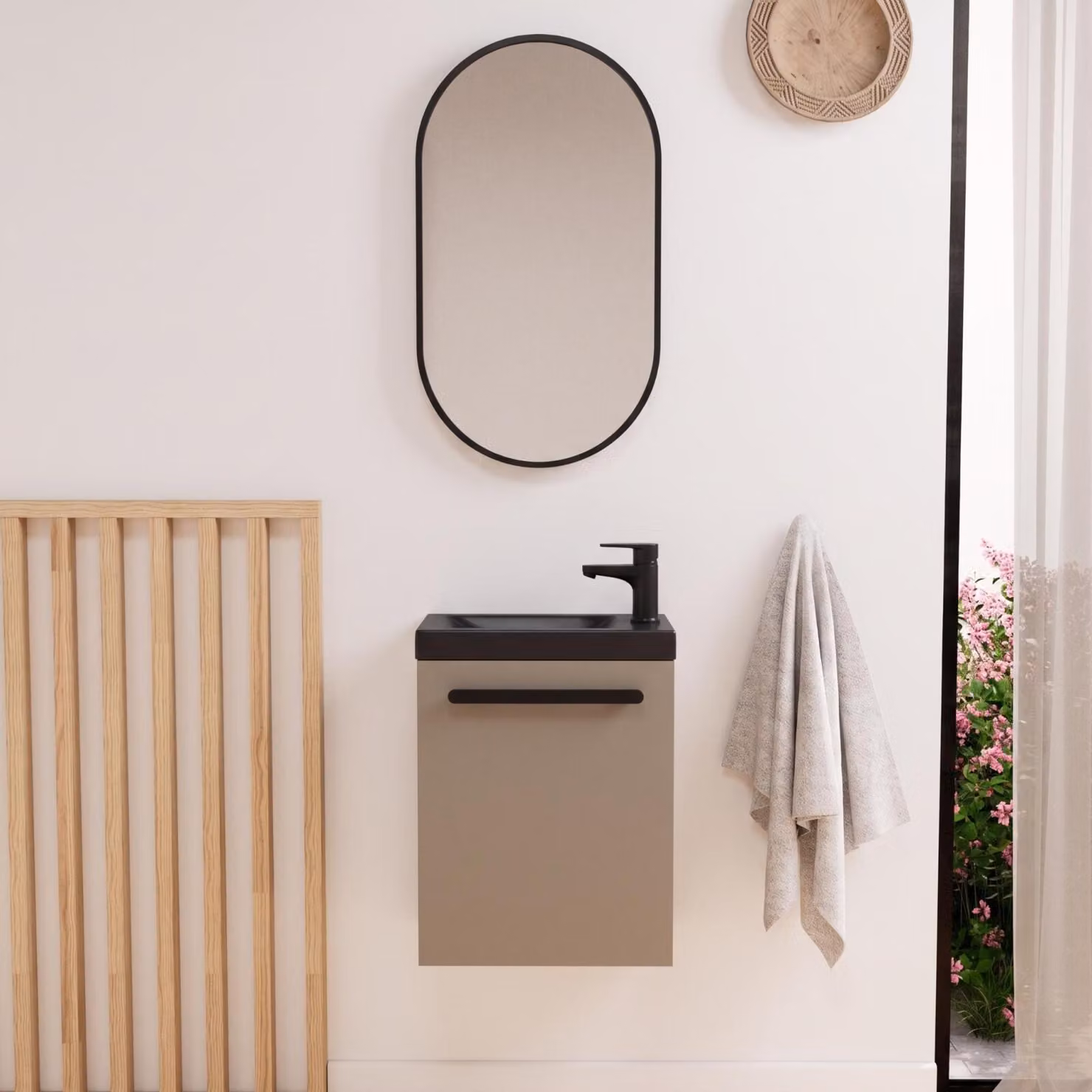 Set lavabo sospeso Nevada con rubinetto nero e specchio ovale