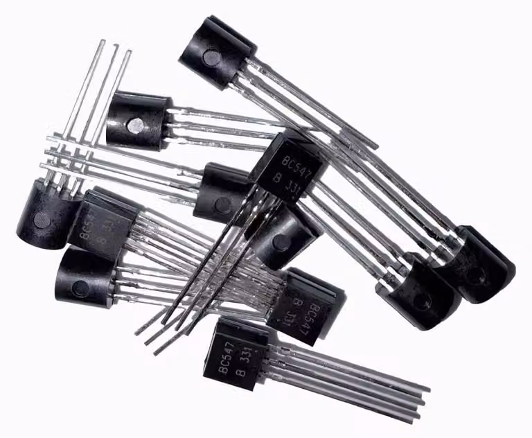 Transistor NPN BC547B, involucro TO-92, corrente massima 0,1 A, confezione da 100 pezzi