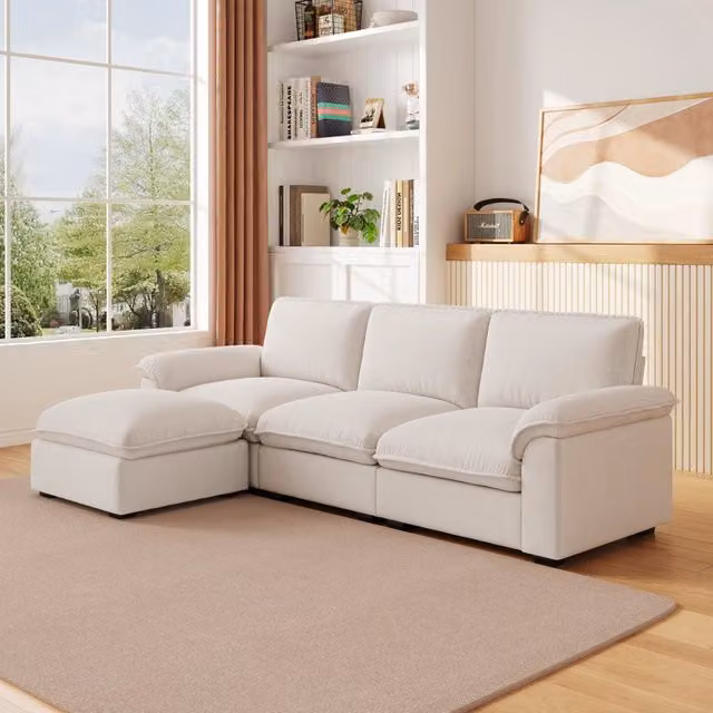 Divano angolare MIVRAY a 4 posti in tessuto beige con ottomana coordinata, cuscini sfoderabili e design reversibile per il tuo soggiorno, L 260 x P 86 x H 76 cm