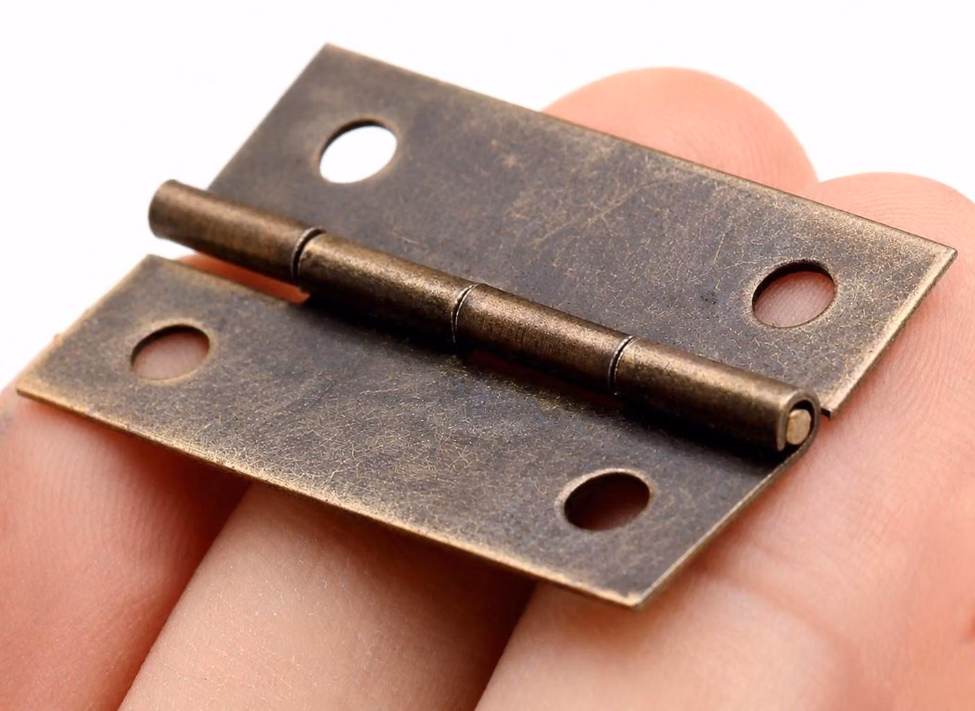 Set di 16 cerniere in bronzo (37x19 mm)
