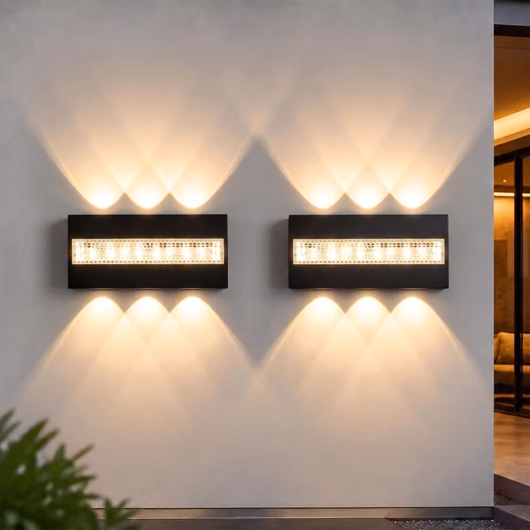 Set di 2 lampade a LED da parete, 12W, luce direzionale verso l'alto e verso il basso, colore nero, grado di protezione IP54