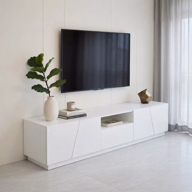 Cassettiera per TV moderna KOMHTOM in MDF bianca con finitura opaca L 170 x P 37 x H 42 cm – 1