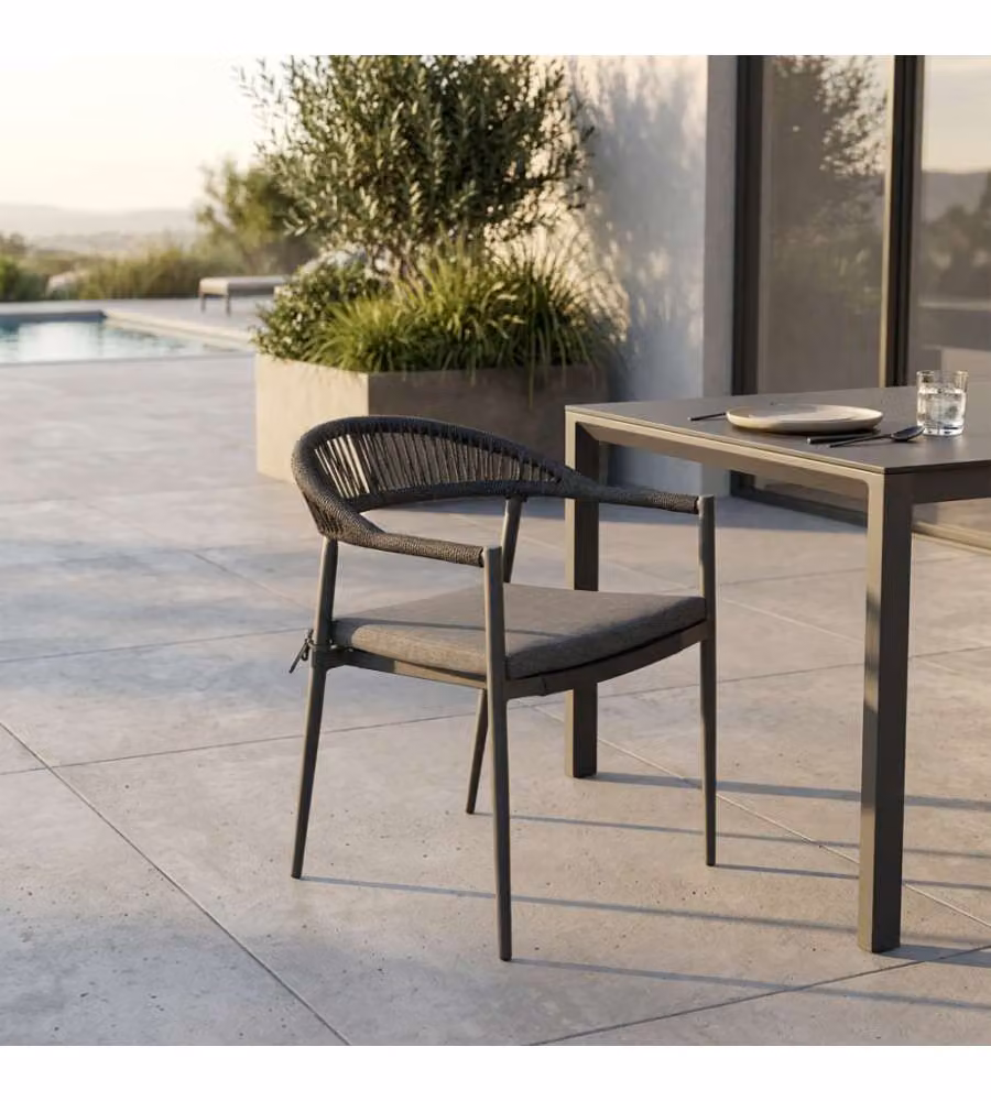 Poltrona da giardino impilabile Cosma in metallo e textilene color antracite con cuscini L/P/H: 57 x 58 x 76 cm – 2