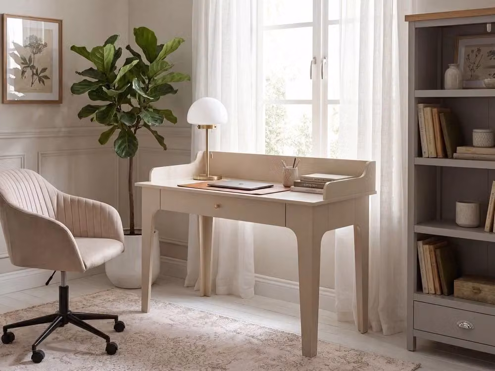 Scrivania BELIANI in stile scandinavo con cassetto portaoggetti, L/P: 118 x 60 cm, color beige chiaro in MDF laminato opaco – 2