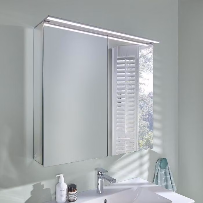Armadietto a specchio da parete illuminato Villeroy & Boch Finero, dimensioni 80,7 x 75,8 cm