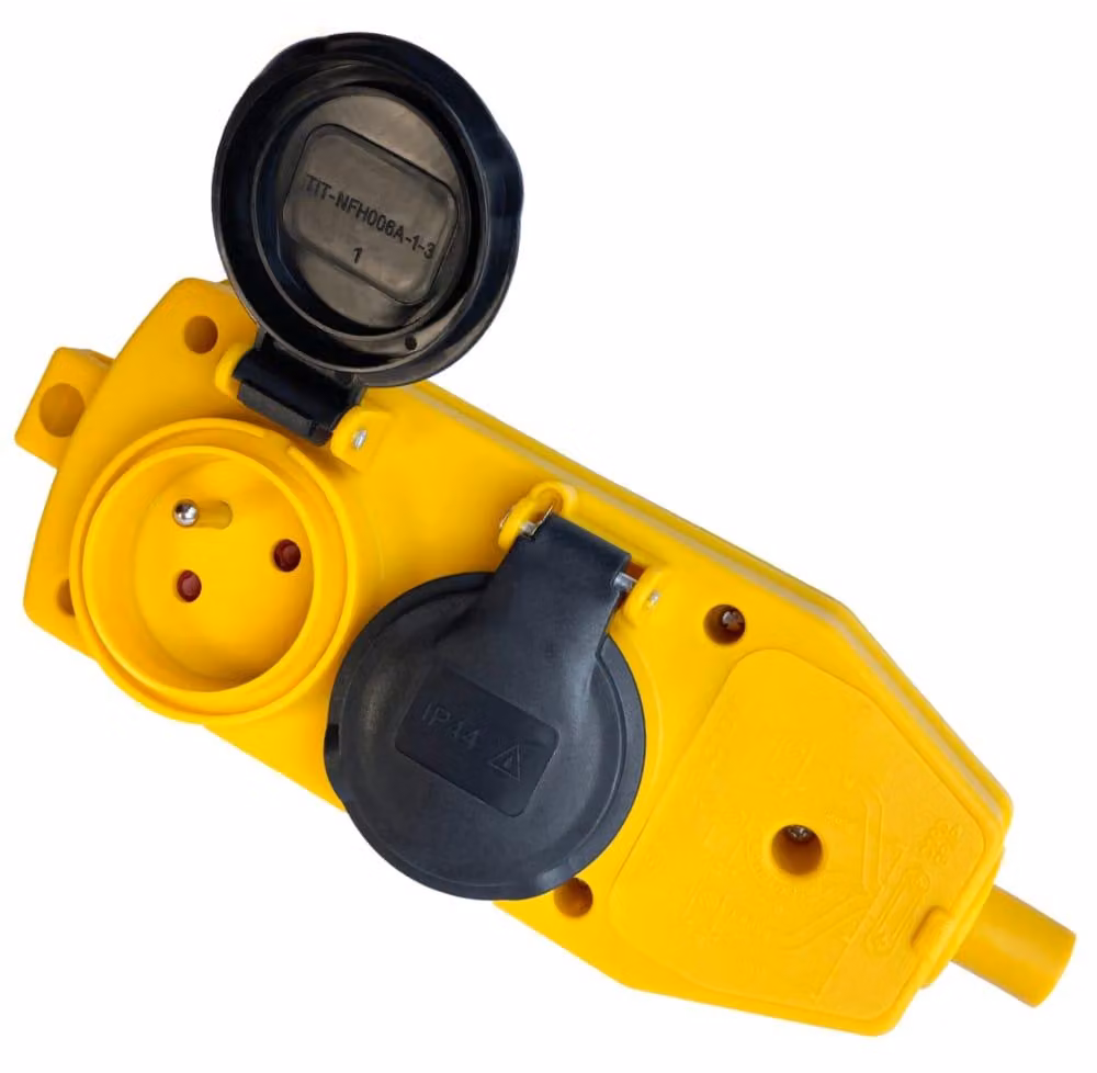 Ciabatta multipresa a 4 prese, 16A, grado di protezione IP44, colore giallo, con contatto di sicurezza