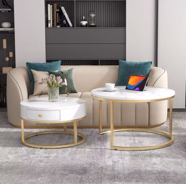 Set di 2 tavolini da caffè rotondi impilabili in MDF; effetto marmo; bianco lucido