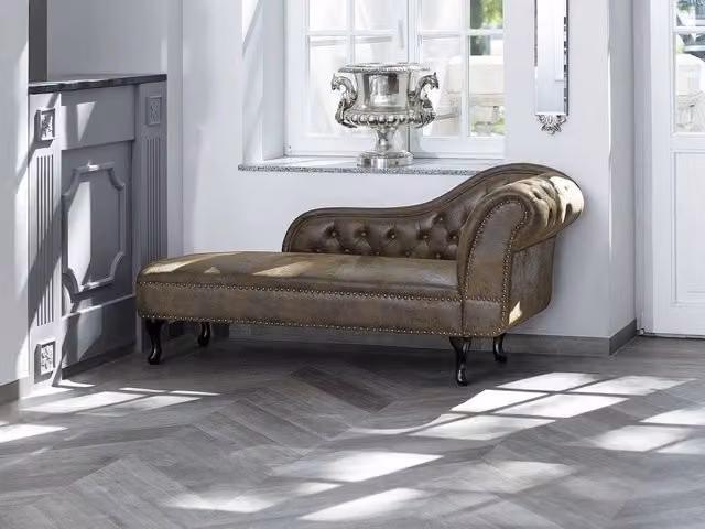 Chaise longue Chesterfield BELIANI marrone in finta pelle scamosciata, versione destra, L/P/H: 169 x 65 x 79 cm