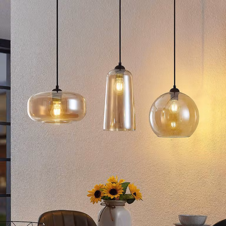 Lampada a sospensione in vetro Wilja Lucande, dimmerabile, Crema / Ambra, Soggiorno / Sala da pranzo, Vetro, Vintage, Lampada a sospensione