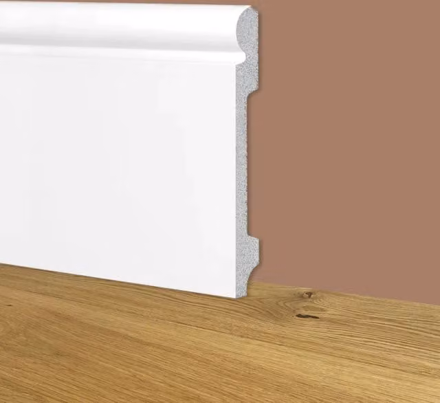 Battiscopa Zoccolino Bianco Modello Olandese Eternal Parquet in Polimeri H: 1,45 cm, L: 0,88 cm, P: 200 cm