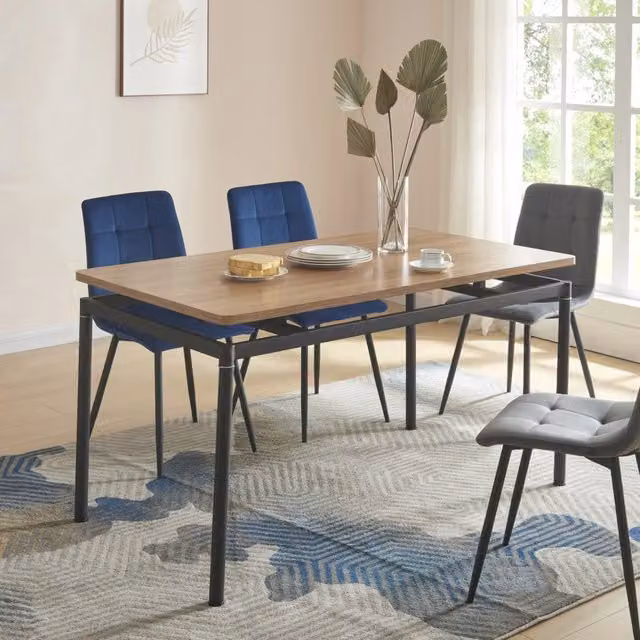 Tavolo da sala da pranzo moderno en.casa Hemnes rettangolare in effetto rovere marrone e nero L: 140 cm, P: 80 cm, H: 75 cm