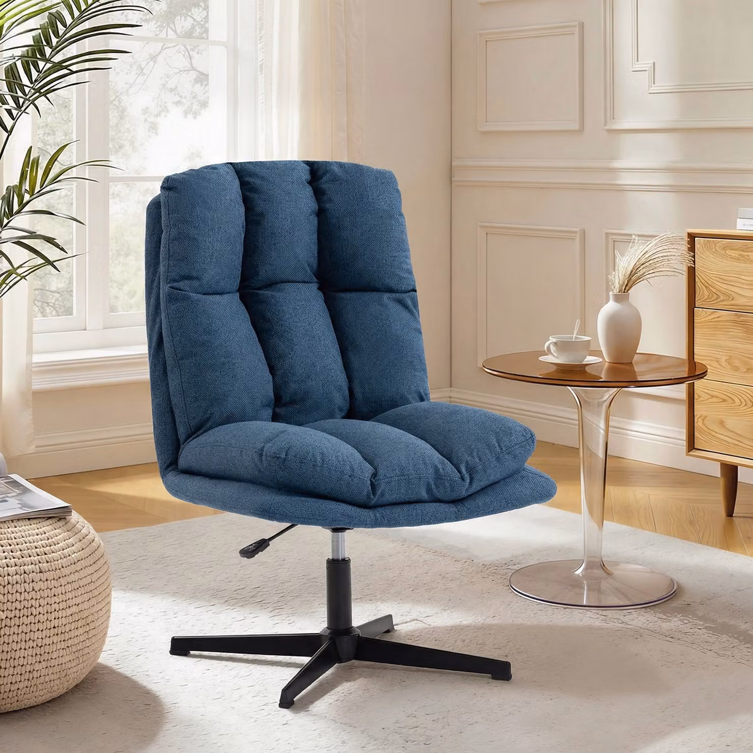 Poltrona da salotto girevole 360 con braccioli e rivestimento in velluto Aosom, Blu – 2