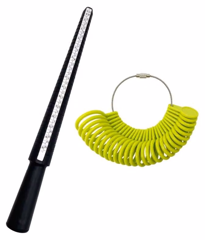Calibro, metallo resistente, misurazioni precise, colore verde