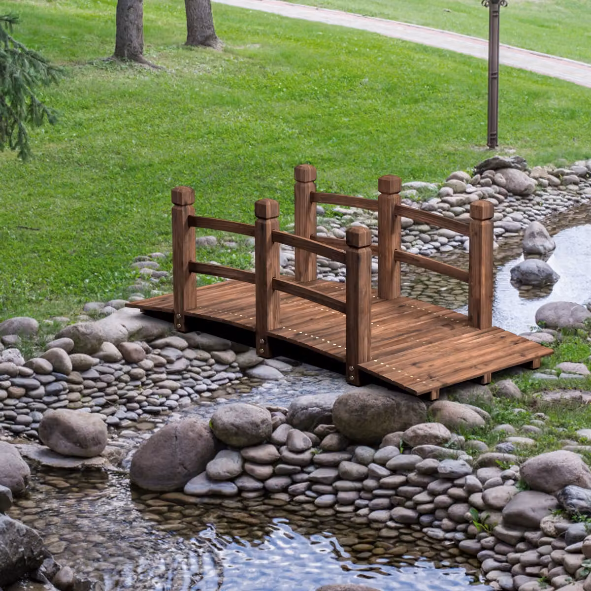 Ponte decorativo in legno Costway per giardino con ringhiera, colore marrone, L 150 x P 67 x H 55 cm