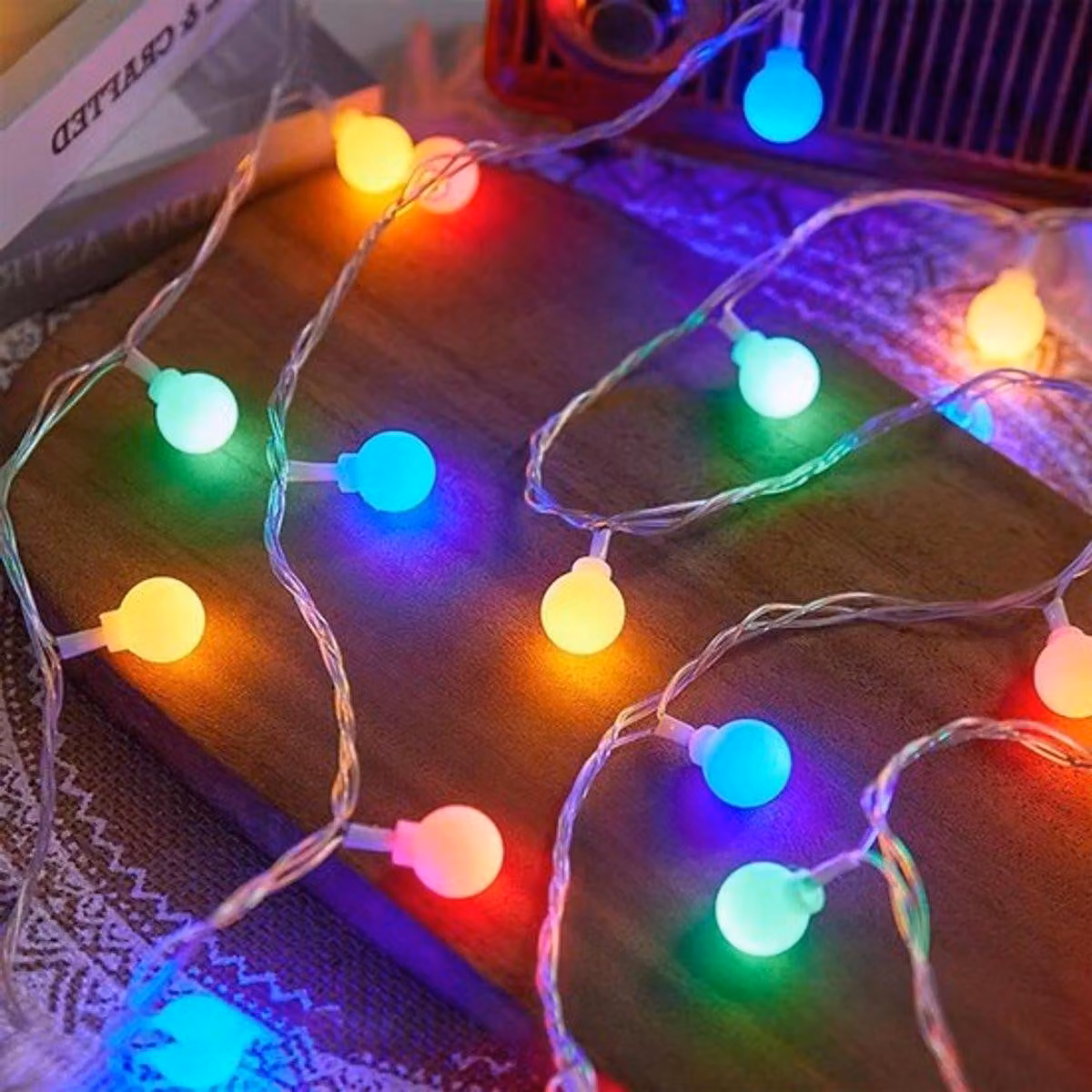 Luci decorative a forma di sfera, colorate, alimentate a batteria, con adesivo 3M, contenenti 20 LED, adatte per interni ed esterni. Ideali per matrimoni, Natale, giardini e decorazioni per feste