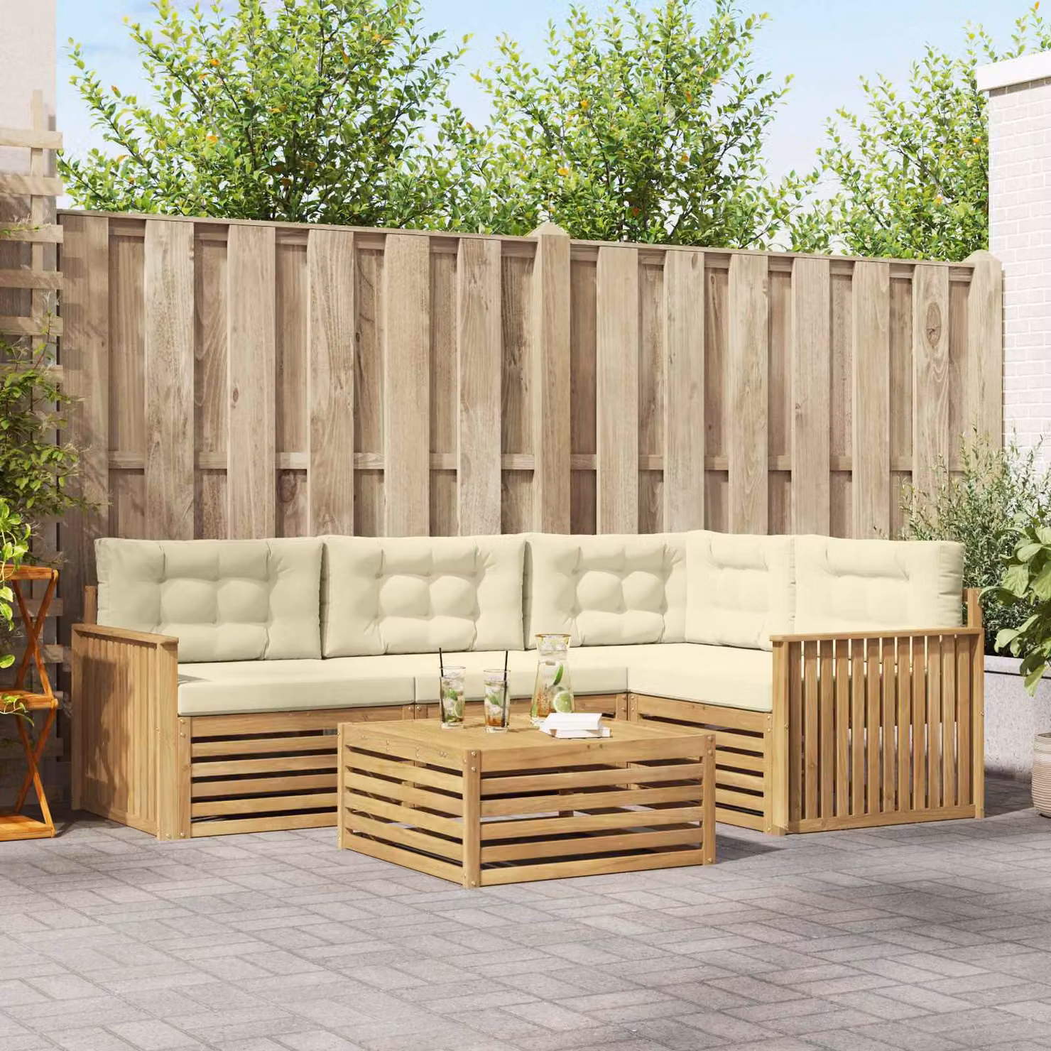 Set di divani da esterno a L vidaXL in legno di acacia con tavolo da caffè, colore bianco, beige e marrone