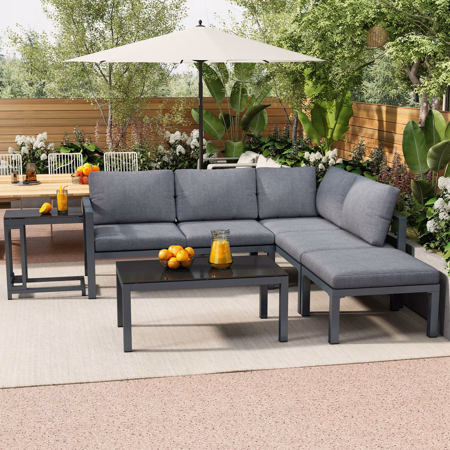 Set da giardino okwish in alluminio (divano a 2 posti, 1 tavolo, 1 sedia singola, 1 tavolino), cuscini inclusi – Grigio