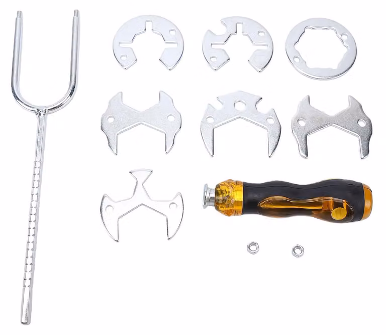 Set di strumenti multifunzione 7-in-1 per l'uso sotto il lavello