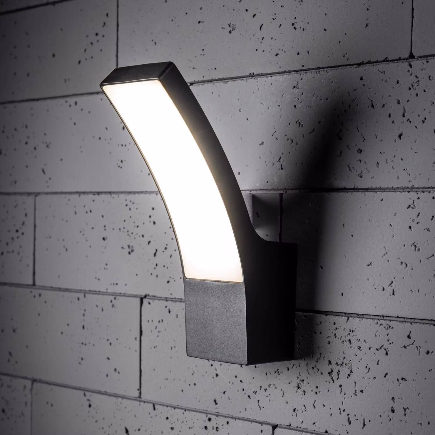 Lampada da parete esterna a LED, 12W, 4000K, 1100 lumen, grado di protezione IP54, colore nero