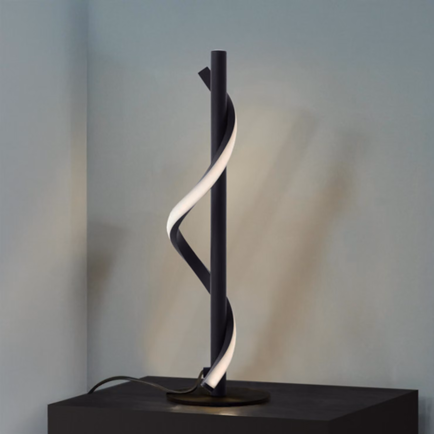 Lampada da tavolo a LED, altezza 40 cm, Ø 12 cm, 6,5 W, 700 lm, 4000 K, interruttore