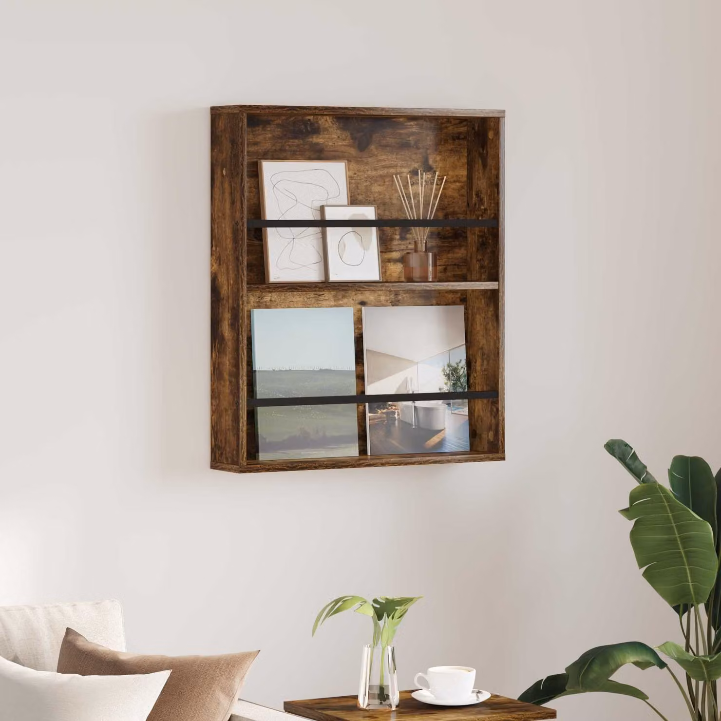 Scaffale per riviste moderno vidaXL in MDF marrone con ripiani regolabili, L 60 cm, P 12 cm, H 70 cm