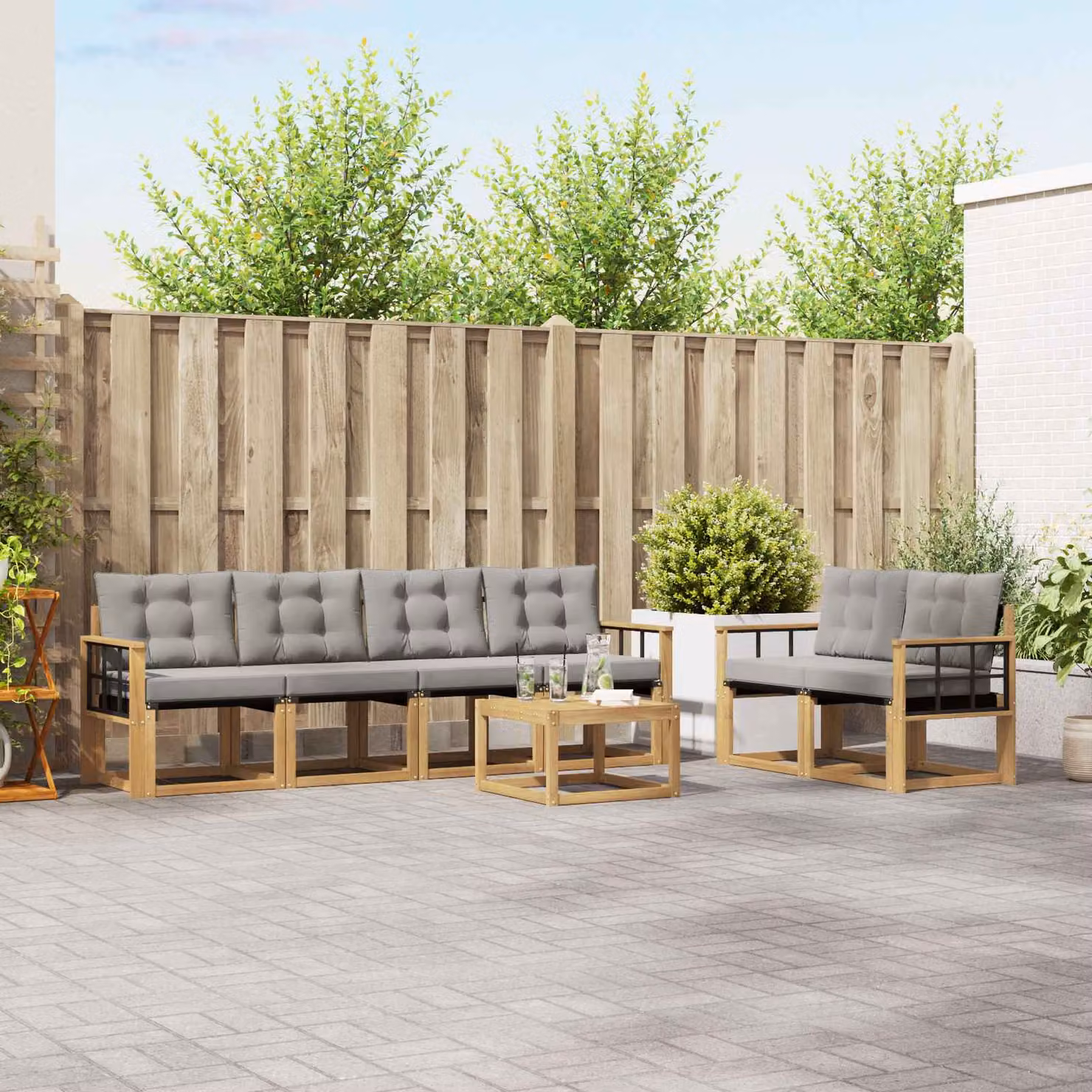 vidaXL Set di divani da esterno 7 pezzi in legno di acacia con cuscini Bianco e Grigio
