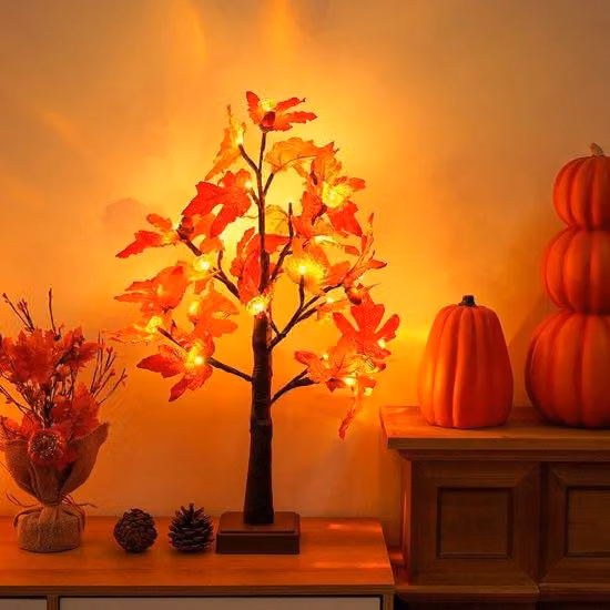 Decorazione autunnale "Foglia d'acero" con 24 LED, 60 cm, con timer e alimentazione USB