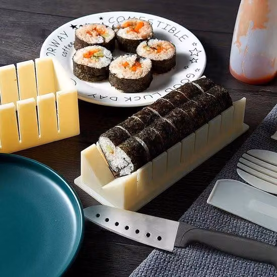 Set da sushi in legno