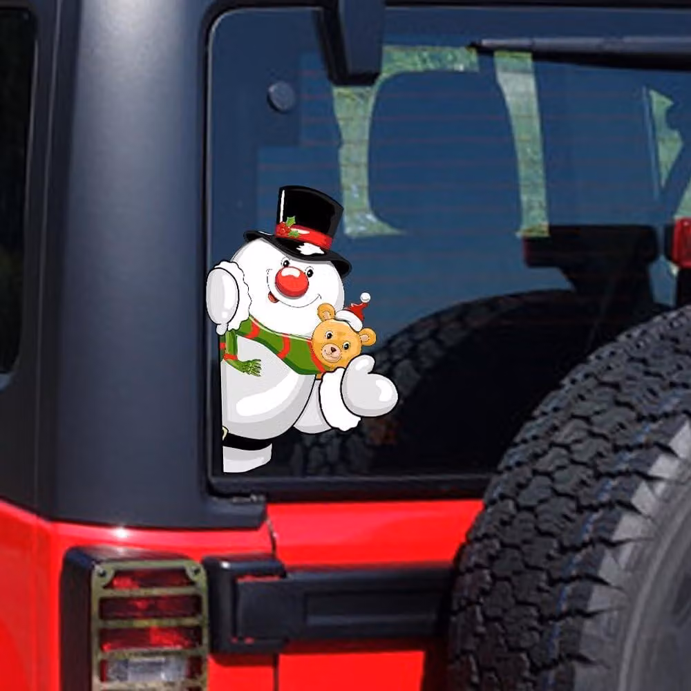 Adesivi per finestrini natalizi con simpatici motivi di Babbo Natale, renna e pupazzo di neve con la scritta "Ciao", ideali per decorare finestrini e paraurti delle auto durante le festività natalizie