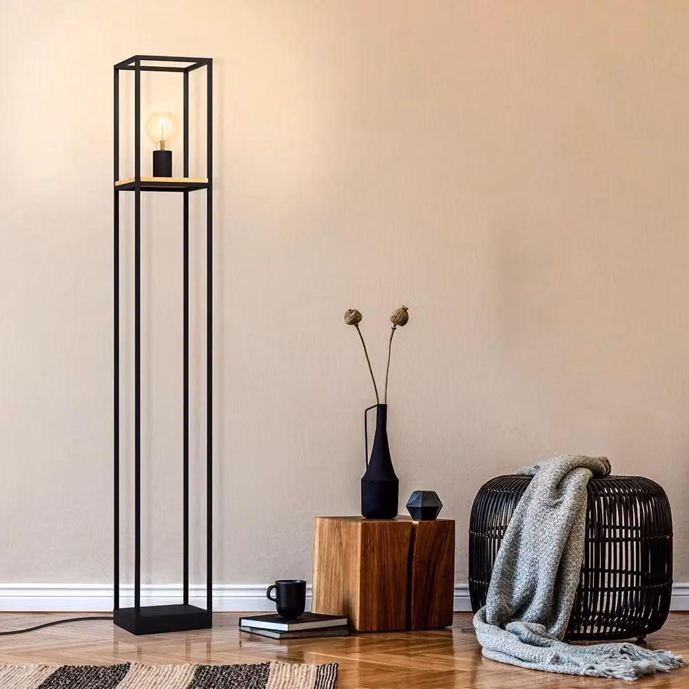 Piantana da terra Industrial Libertad Eglo in metallo nero e legno marrone con paralume in vetro trasparente e attacco E27 – 2