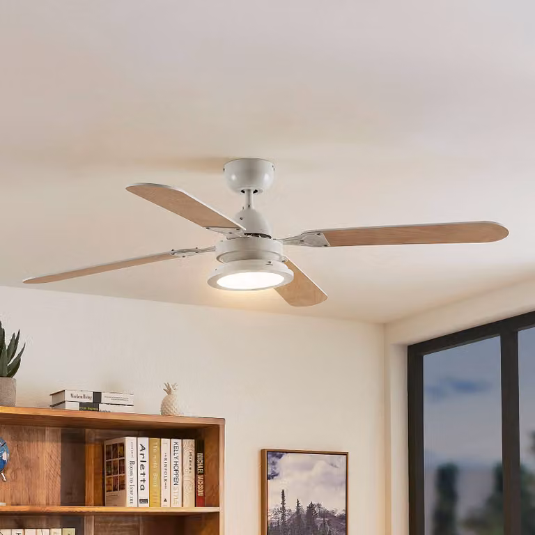 Lindby Ventilatore da soffitto LED Tedric, bianco, silenzioso, Ø 133 cm Tedric, Bianco / Opale, Soggiorno / Sala da pranzo, Metallo, Vintage