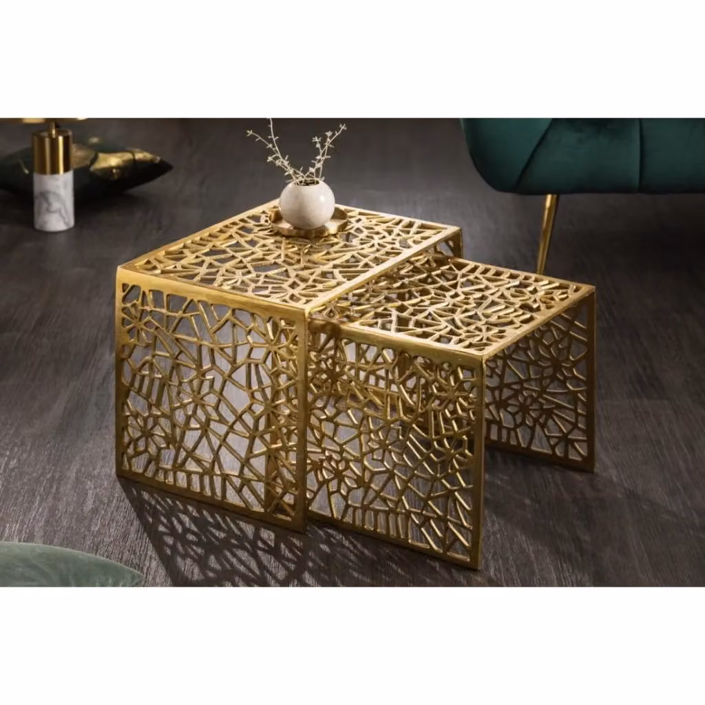 Tavolini bassi nidificati METRIX Meublorama dorati con design geometrico in metallo lucido – 2