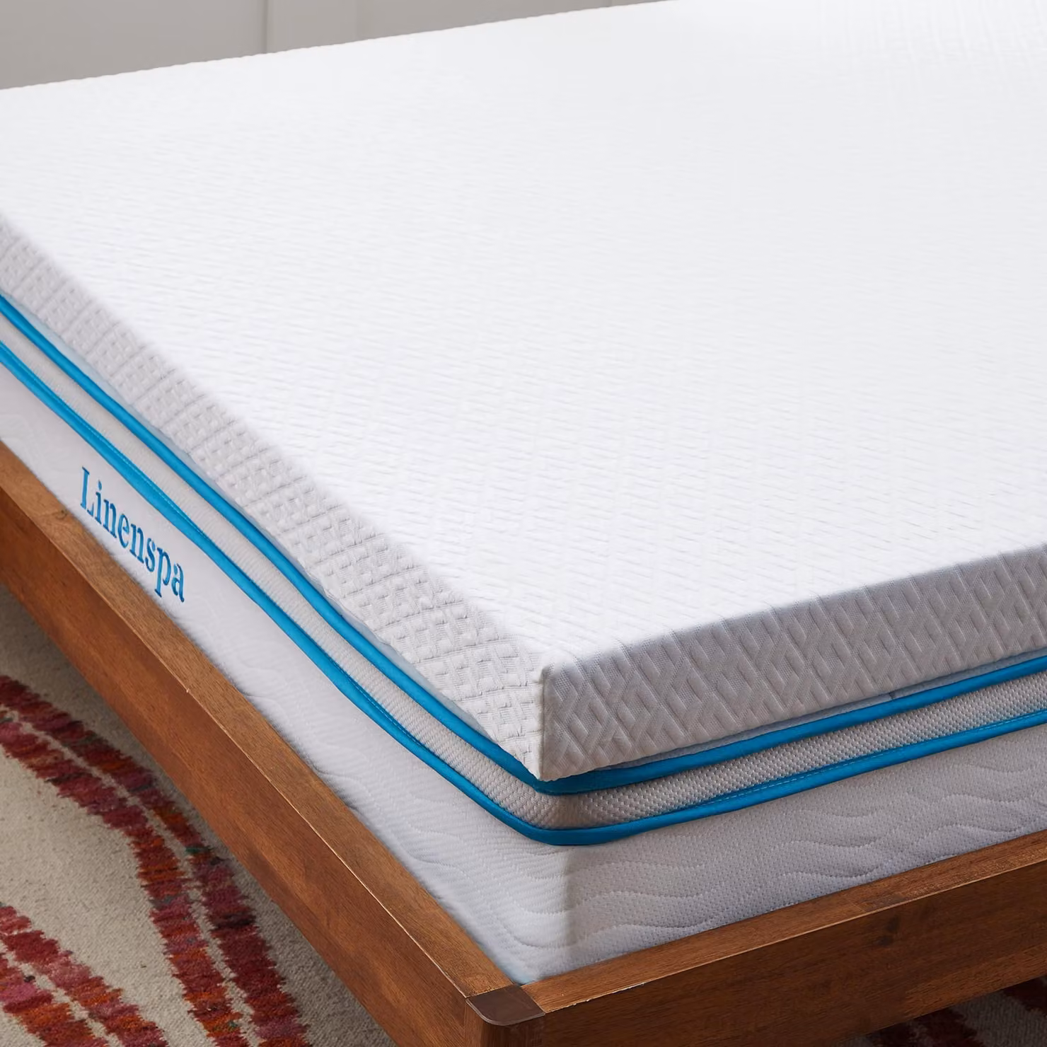 Topper per materasso, dimensioni 160x200 cm, altezza 10 cm, realizzato in schiuma memory gel, lavabile, colore bianco