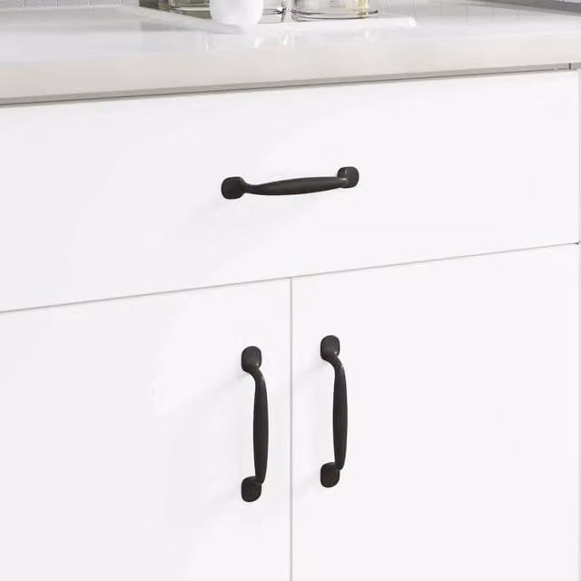 Set di 250 maniglie per mobili bow vidaXL in alluminio nero opaco L: 13,0 cm, P: 1,94 cm, H: 2,23 cm