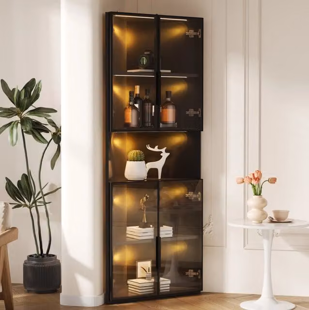 Vetrina angolare ULEVR 62x32x160 cm con ante in vetro temperato, LED giallo caldo e vano aperto, nera
