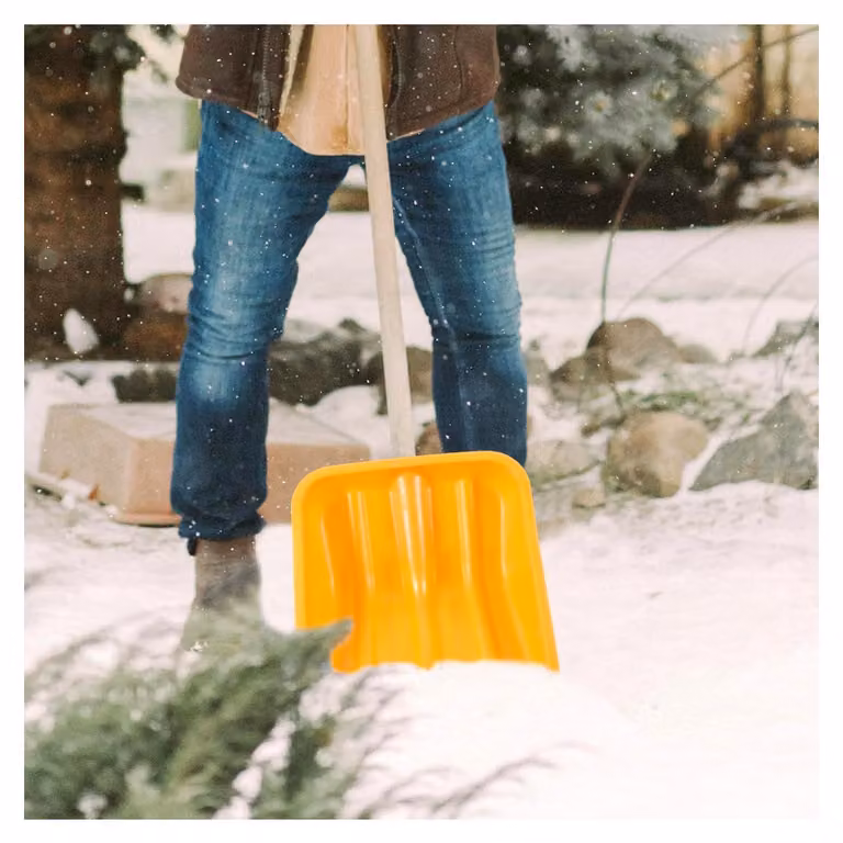 Pala da neve robusta con testa in plastica intercambiabile, ideale per spalare la neve in giardino e cortile