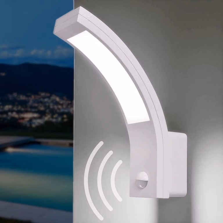 Lampada da esterno a LED, 10W, 800 lumen, 4000K, grado di protezione IP54, resistenza agli urti IK10, con sensore di movimento