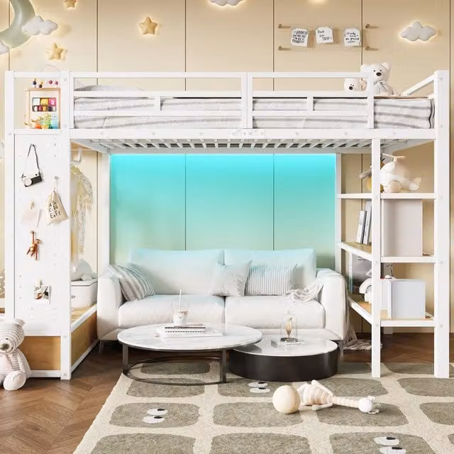 Letto a soppalco 140 × 200 cm con armadio aperto; ripiani; parete forata; LED e scala in metallo bianco