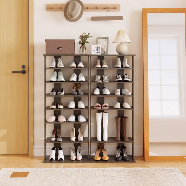 Scarpiera verticale Costway in legno con 7 ripiani piatti, design moderno e salvaspazio, Grigio opaco