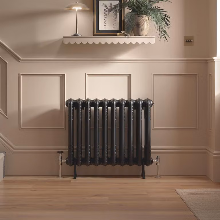 Radiatore Orizzontale Tradizionale a Colonna a 2 Colonne - 600mm x 1220mm - Nero - Hudson Reed Bloomsbury