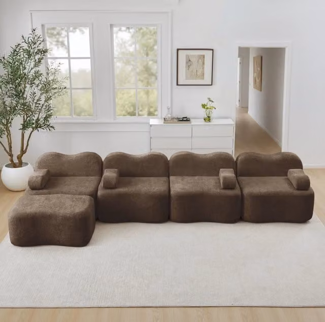 Divano modulare a L 384x167x70 cm in velluto marrone con pouf, per soggiorno –