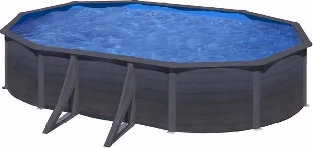 Piscina fuori terra ovale GRE Granada Kit Pro con struttura in acciaio zincato e colore grigio, completa di pompa, scaletta e telo di fondo