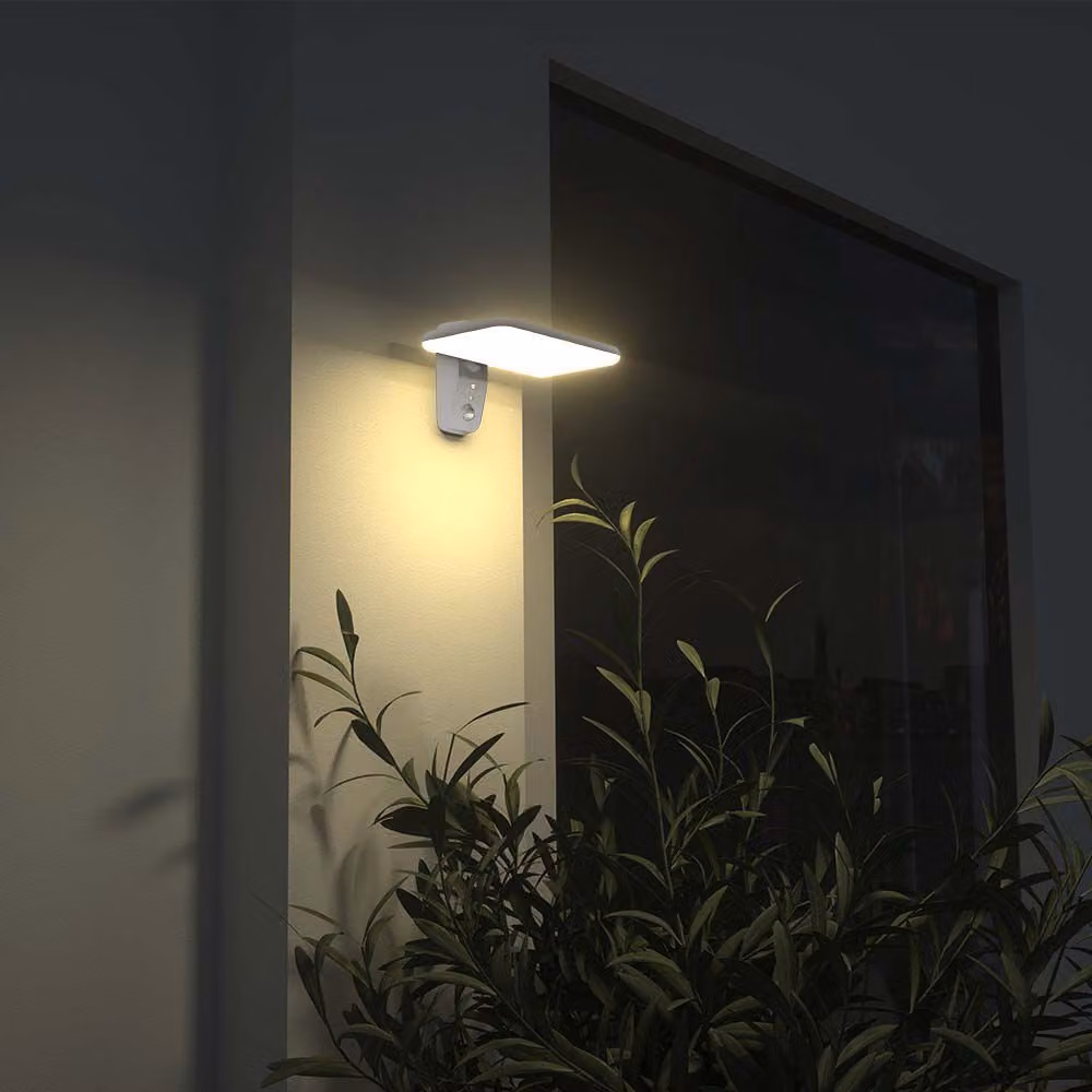 V-TAC VT-414 Lampada solare LED 15W bianca da parete rettangolare con Pannello fotovoltaico e sensore movimento CCT 4000K+6000K IP65 - 10316