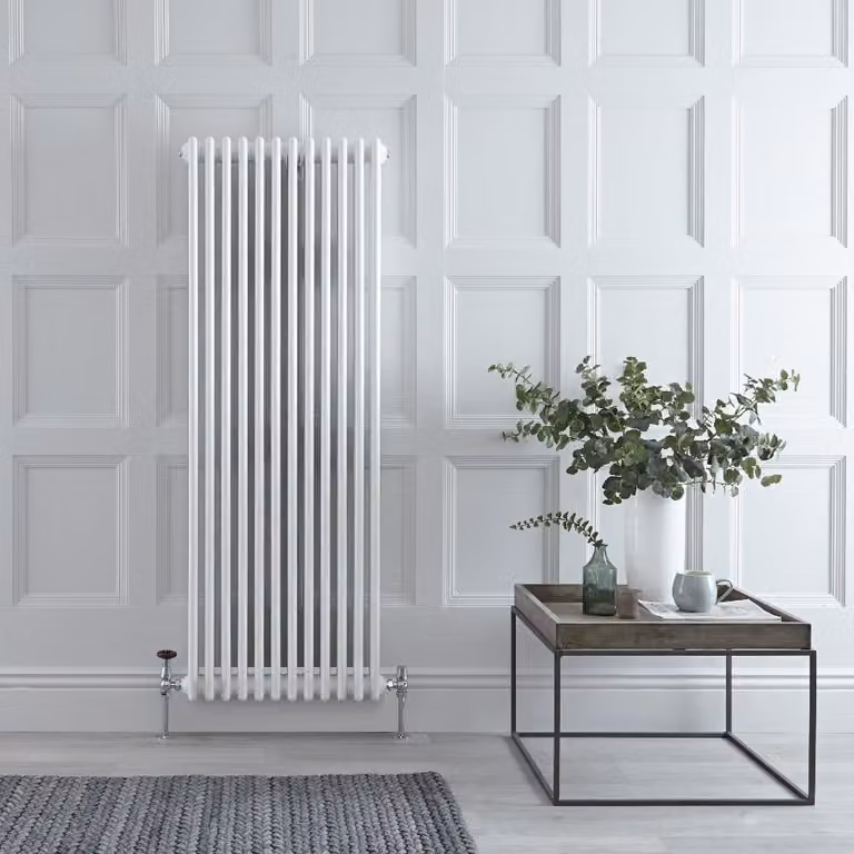 Radiatore Verticale Bianco in Stile Ghisa - 1500 x 560 x 100mm - 1620W - Regent