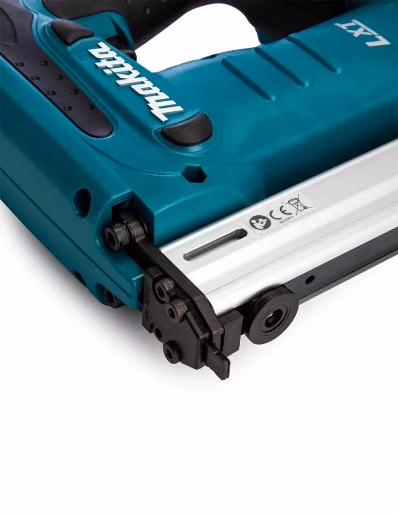 Graffettatrice a batteria Makita DST221Z Solo corpo – 2
